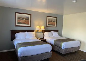 Relax Inn hotel thumbnail 3