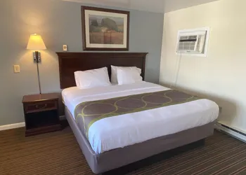 Relax Inn hotel thumbnail 5