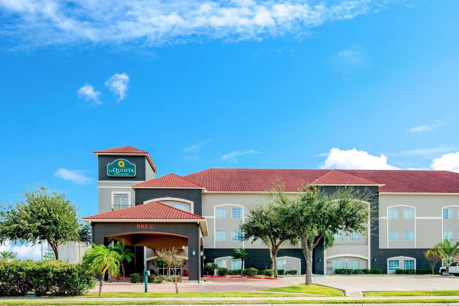 La Quinta Inn & Suites by Wyndham Mission at West McAllen hotel detail image 2