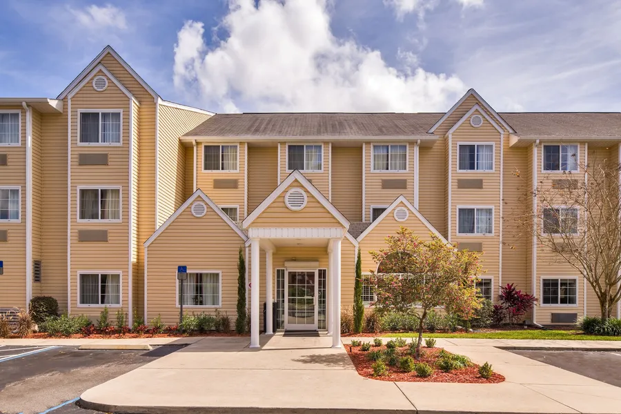 Microtel Inn & Suites by Wyndham Leesburg/Mt Dora hotel detail image 2