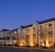 Microtel Inn & Suites by Wyndham Leesburg/Mt Dora hotel detail image 4