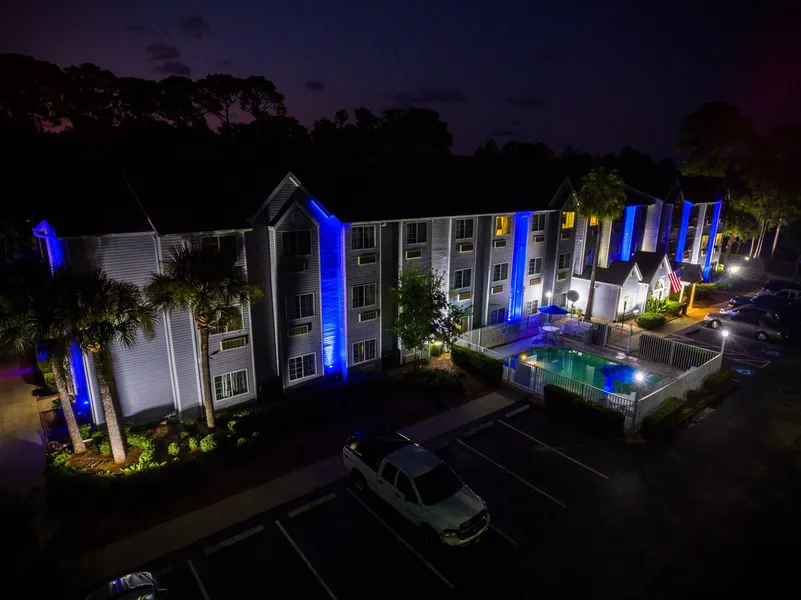 Microtel Inn & Suites by Wyndham Palm Coast I-95 hotel detail image 2