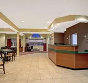 Microtel Inn & Suites by Wyndham Bushnell hotel detail image 3