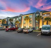 Microtel Inn & Suites by Wyndham Panama City hotel detail image 3