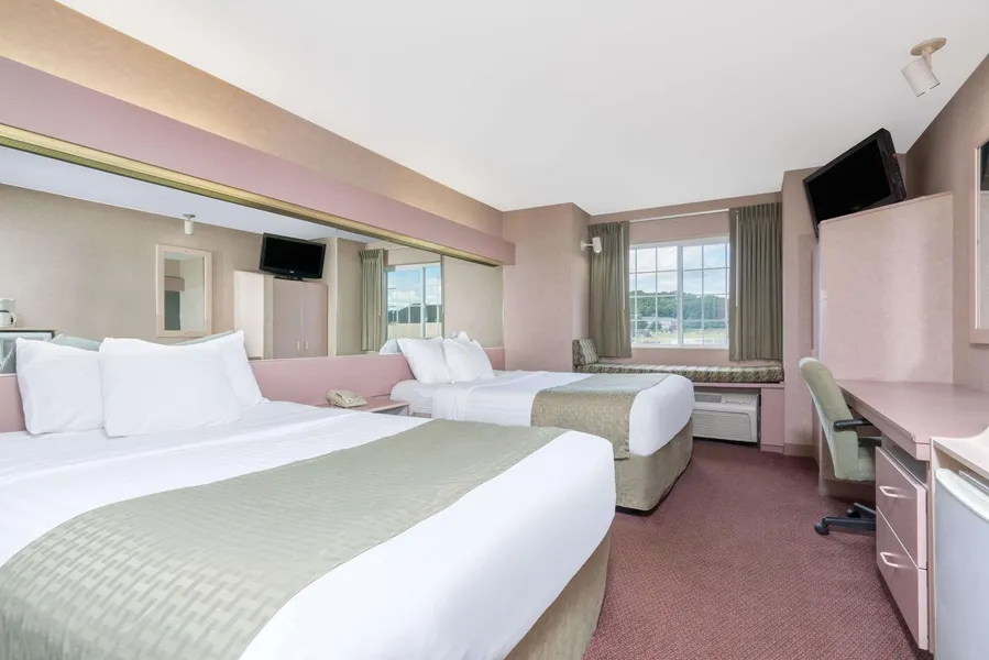 Microtel Inn by Wyndham Onalaska/La Crosse hotel detail image 6