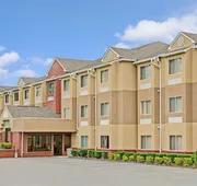Microtel Inn by Wyndham Cornelius/Lake Norman hotel detail image 5