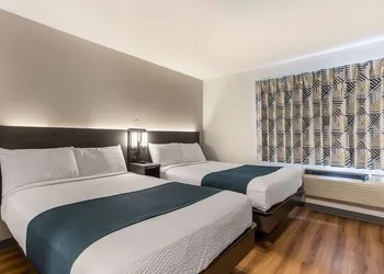 Motel 6 Boise - Airport hotel thumbnail 5