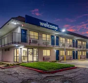 Motel 6 College Station, TX - Bryan hotel detail image 5