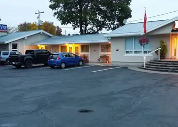 Lakeview Inn hotel thumbnail 2