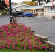 Lakeview Inn hotel detail image 4