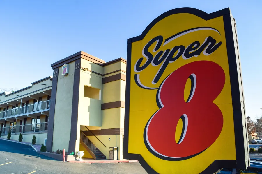 Super 8 by Wyndham Raleigh Downtown hotel detail image 6