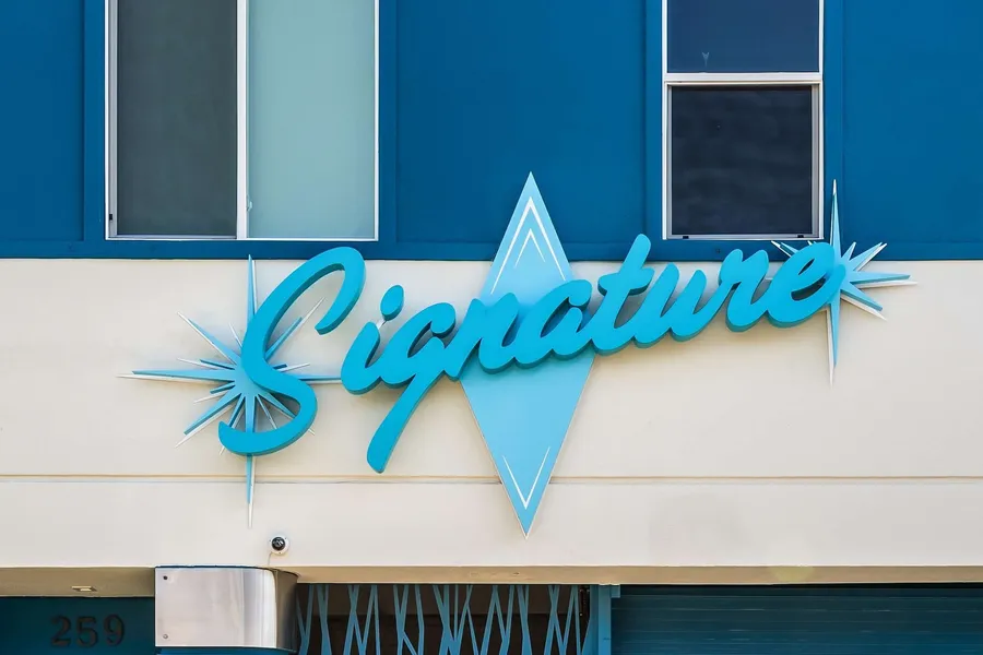 Signature Inn Oakland hotel detail image 6