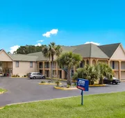 Americas Best Value Inn Darien hotel detail image 3