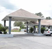 Super 8 by Wyndham Hardeeville/Savannah North hotel detail image 3