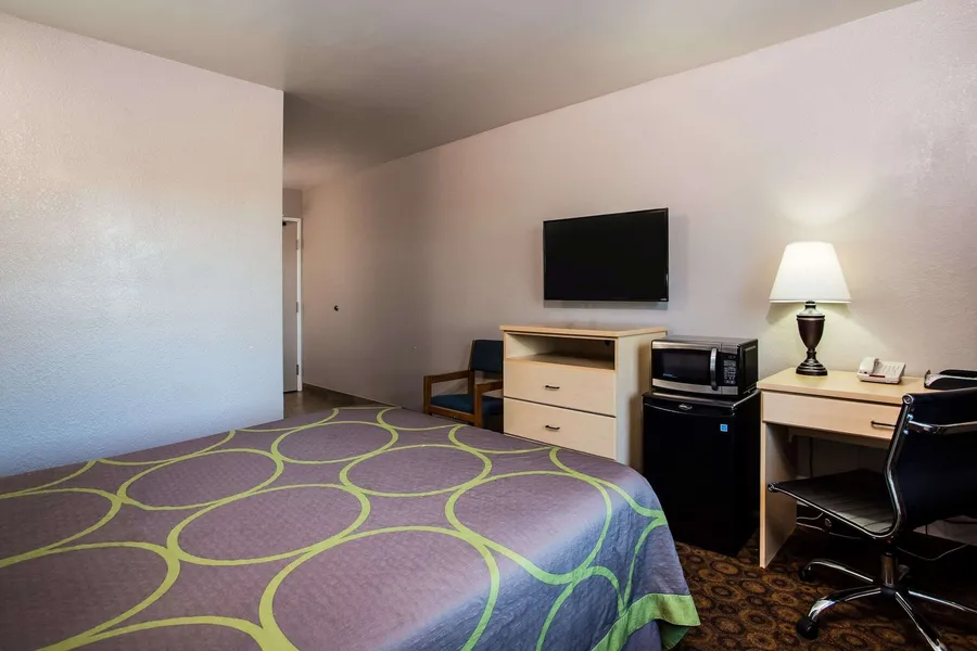 Super 8 by Wyndham Vacaville hotel detail image 6