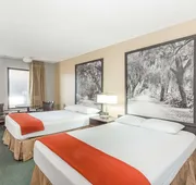Super 8 by Wyndham Adel hotel detail image 7
