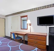 Super 8 by Wyndham Suwanee hotel detail image 3