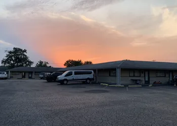 Gas Lite Motel hotel thumbnail 4