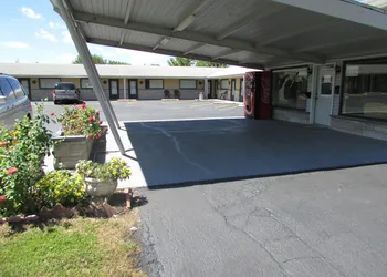 Gas Lite Motel hotel thumbnail 7