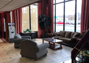 Quality Inn and Suites Kingston hotel thumbnail 4