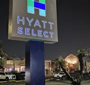 Hyatt Select Galveston - Beachfront hotel detail image 3