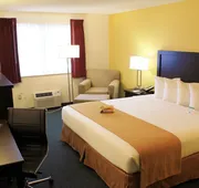 Quality Inn & Suites Springfield - Eugene North hotel detail image 4