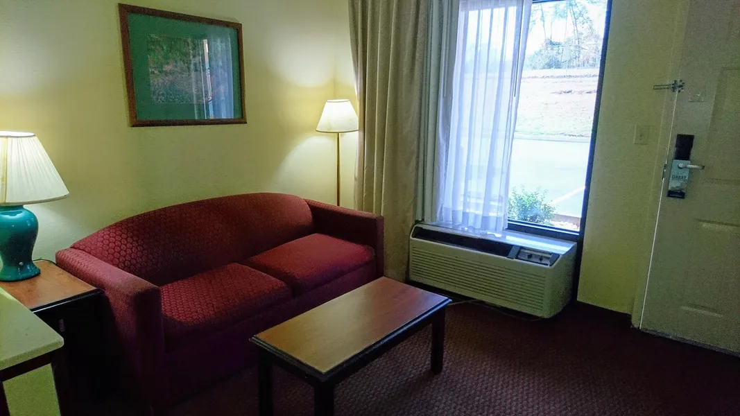 Travelodge by Wyndham Knoxville East hotel detail image 6