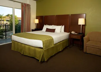 Ramada Conference Centr by Wyndham San Diego North hotel thumbnail 7