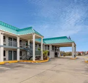 Baymont by Wyndham Biloxi/Ocean Springs hotel detail image 4