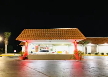 Ramada By Wyndham Walterboro hotel thumbnail 2