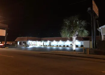 Ramada By Wyndham Walterboro hotel thumbnail 4
