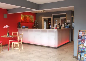 Ramada by Wyndham near SeaWorld / Mission Beach hotel thumbnail 5