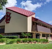 Red Roof Inn Pensacola – I-10 at Davis Highway hotel detail image 3
