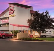 Red Roof Inn PLUS+ Nashville Airport hotel detail image 3