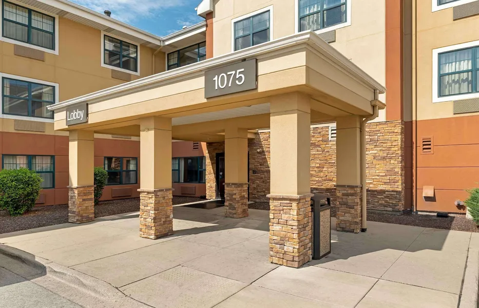 Extended Stay America Select Suites Chicago Hanover Park hotel detail image 2