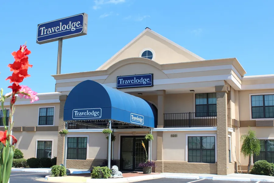 Travelodge by Wyndham Perry National Fairgrounds Area I-75 hotel detail image 2