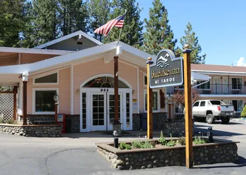 Bluelake Inn at Tahoe hotel thumbnail 8