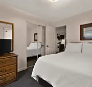Traverse Bay Inn hotel detail image 7
