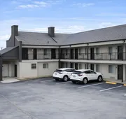 Quarters Inn and Suites hotel detail image 3