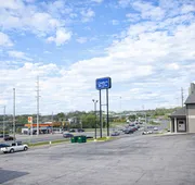 Quarters Inn and Suites hotel detail image 7
