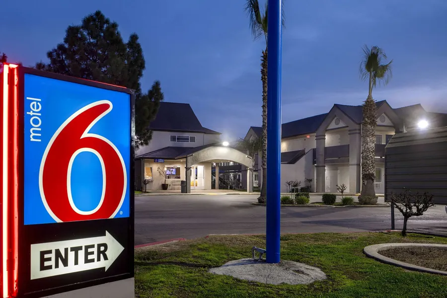 Motel 6 Buttonwillow, CA Central hotel detail image 2