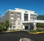 Holiday Inn Express & Suites Augusta West - Fort Gordon by IHG hotel detail image 4