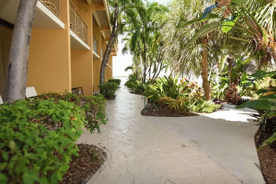 Hampton Inn Key Largo Manatee Bay hotel detail image 6