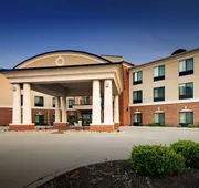 Holiday Inn Express Hotel & Suites Peru - Lasalle Area by IHG hotel detail image 3