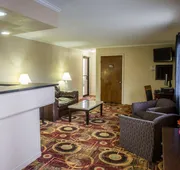 Rodeway Inn & Suites Plymouth Hwy 64 hotel detail image 3