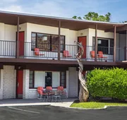 Aiken's Lodge hotel detail image 5