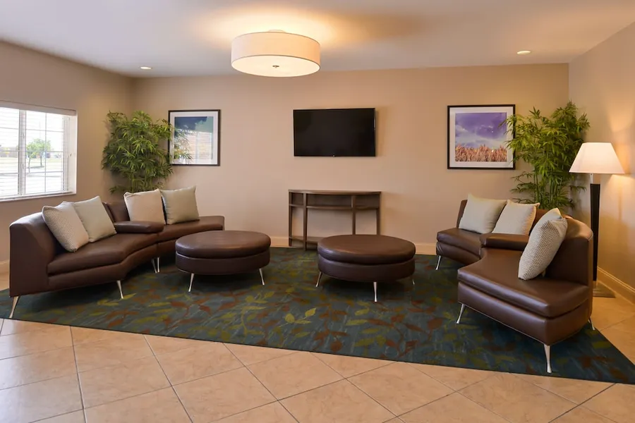 Candlewood Suites Bloomington-Normal By IHG hotel detail image 2