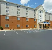 Candlewood Suites Bowling Green by IHG hotel detail image 5