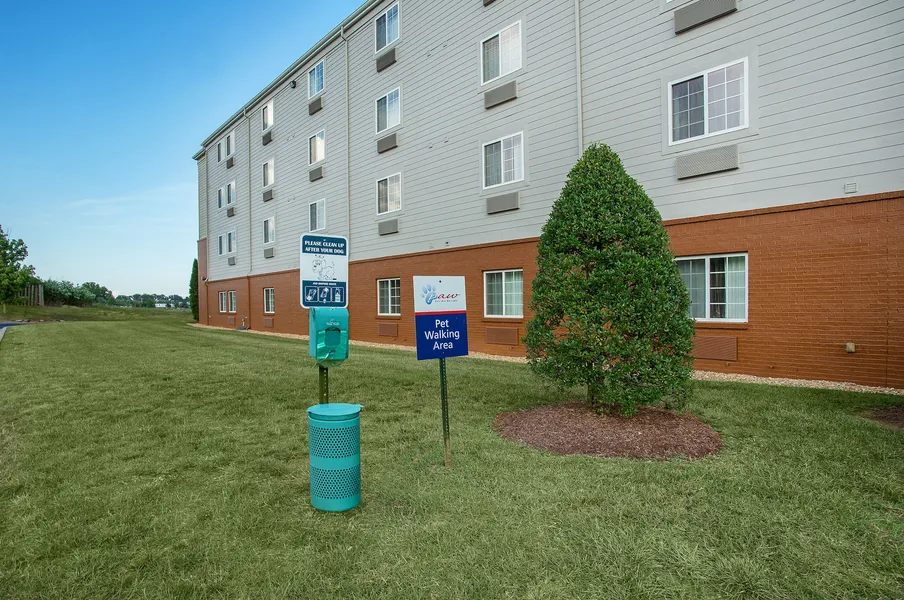 Candlewood Suites Bowling Green by IHG hotel detail image 6