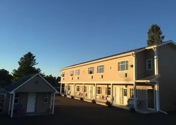 Fox Motor Inn hotel thumbnail 6
